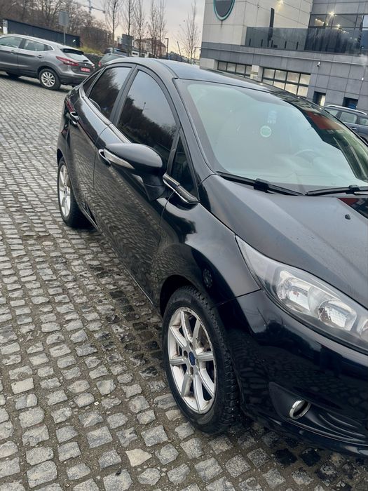 Ford fiesta 2017 газ/бензин