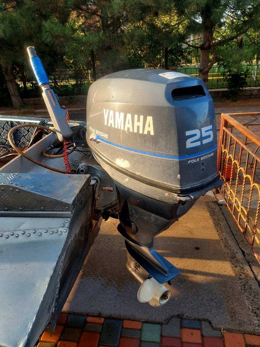 Продам човен ЮЖАНКА