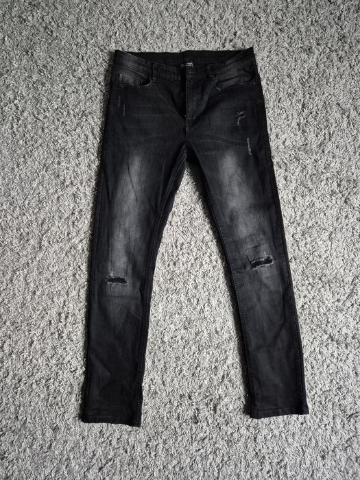 Jeansy czarne z przetarciami