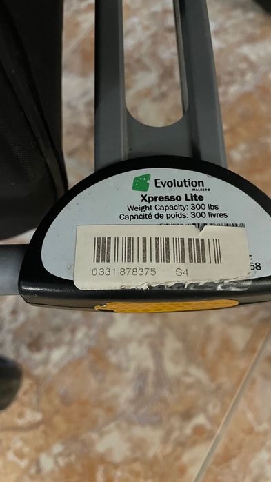 Andarilho com 4 rodas