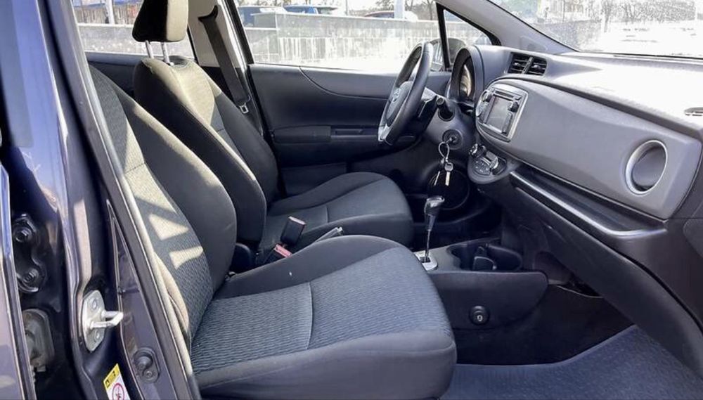 Продам автівку TOYOTA
