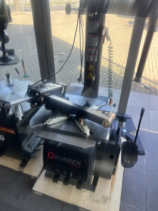 Montażownica do kół podstawowa  blay plud ramie germany .