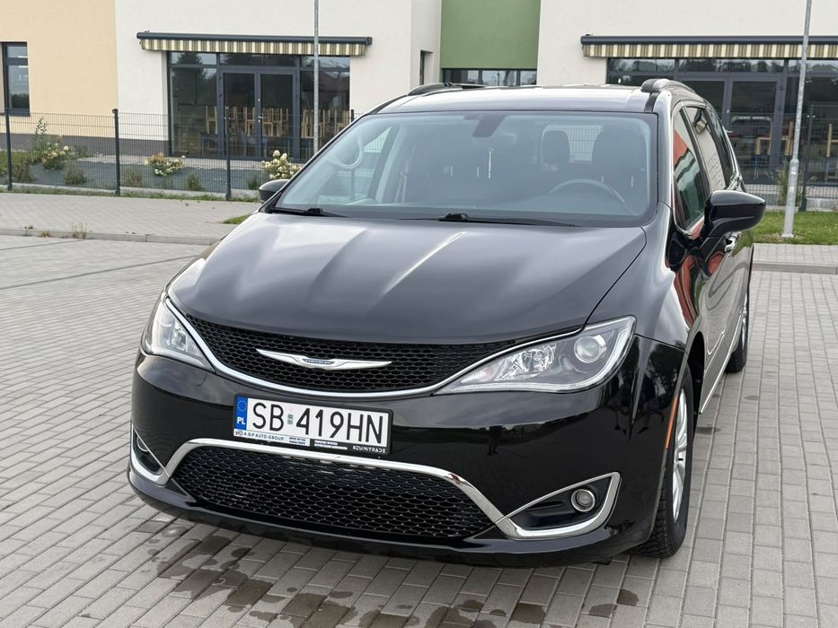 Chrysler Pacifica 8 osobowy , Touring L , 37tys przebiegu