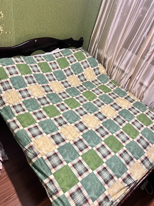 Продам 2х спальне деревяне ліжко