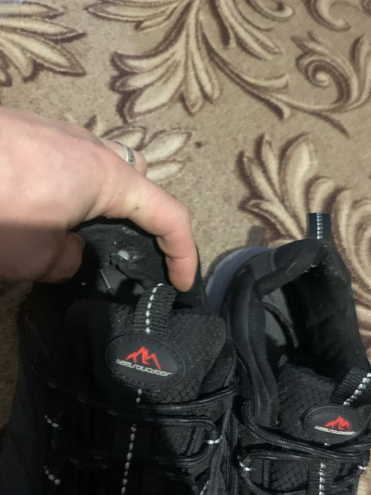 Кросовки 41 розмер продам 400 грн