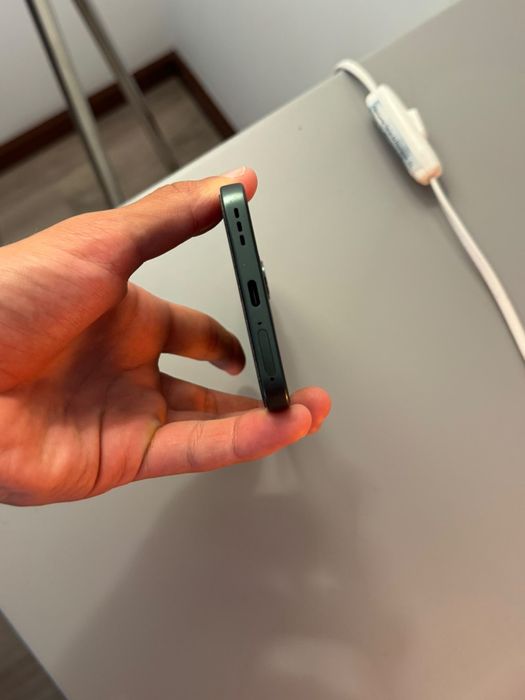 Oppo Reno 14 fs 5 g. 528 GB de armazenamento. Novo