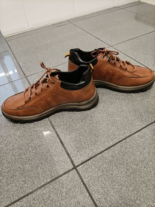 Sapatos ergonómicos