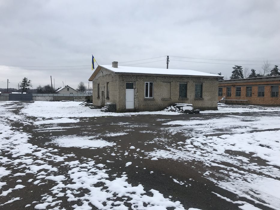 Продам виробничу територію