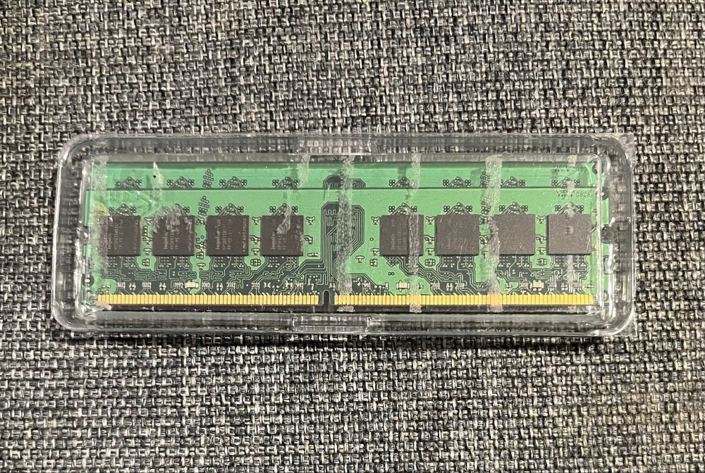 Kingston KVR 2x 1GB = 2GB DDR2 667MHz Dual Channel Kit PC2-5300