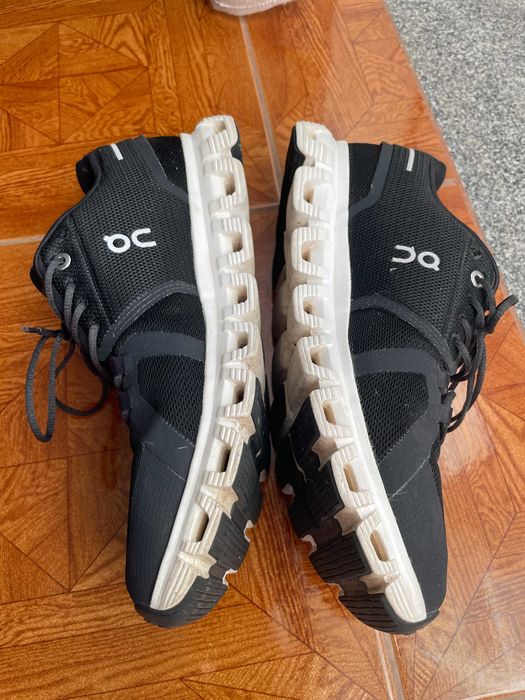 OnRunning Cloud 6 Pretos