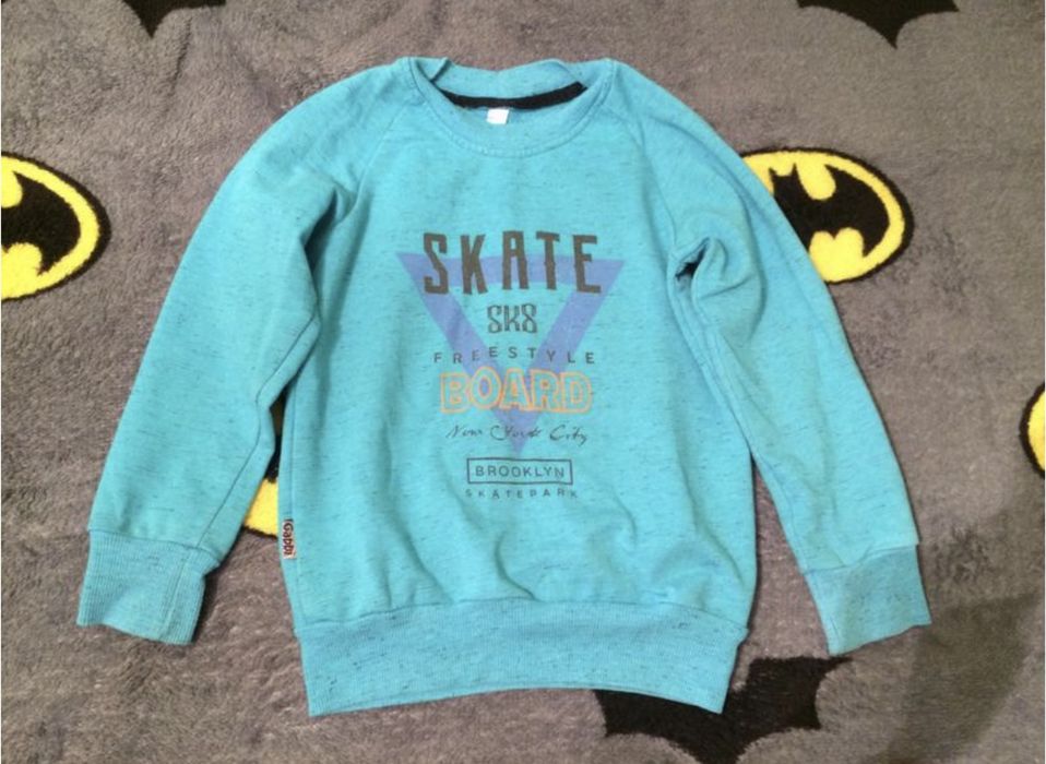 Світшот кофта тепла джемпер 5-6 р