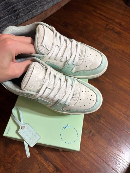 Off-White Out of Office