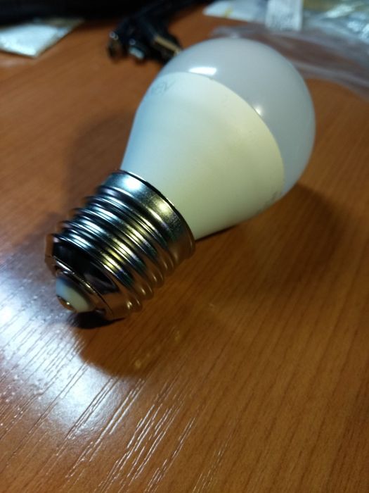 Переходники Е27 на Е14 для лампочек..