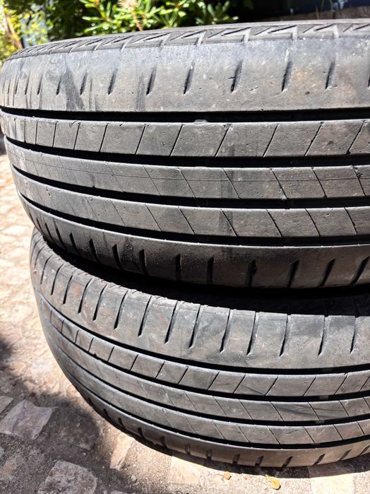 4 Pneus Bridgestone Turanza T005 - 215 60 17
