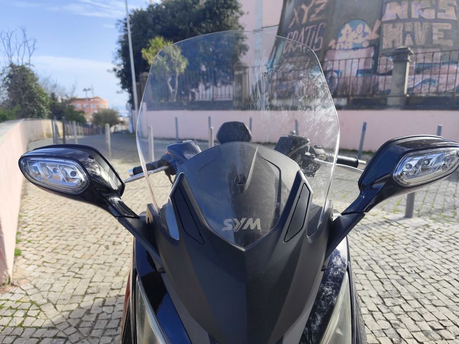 Sym GTS 125 em bom estado