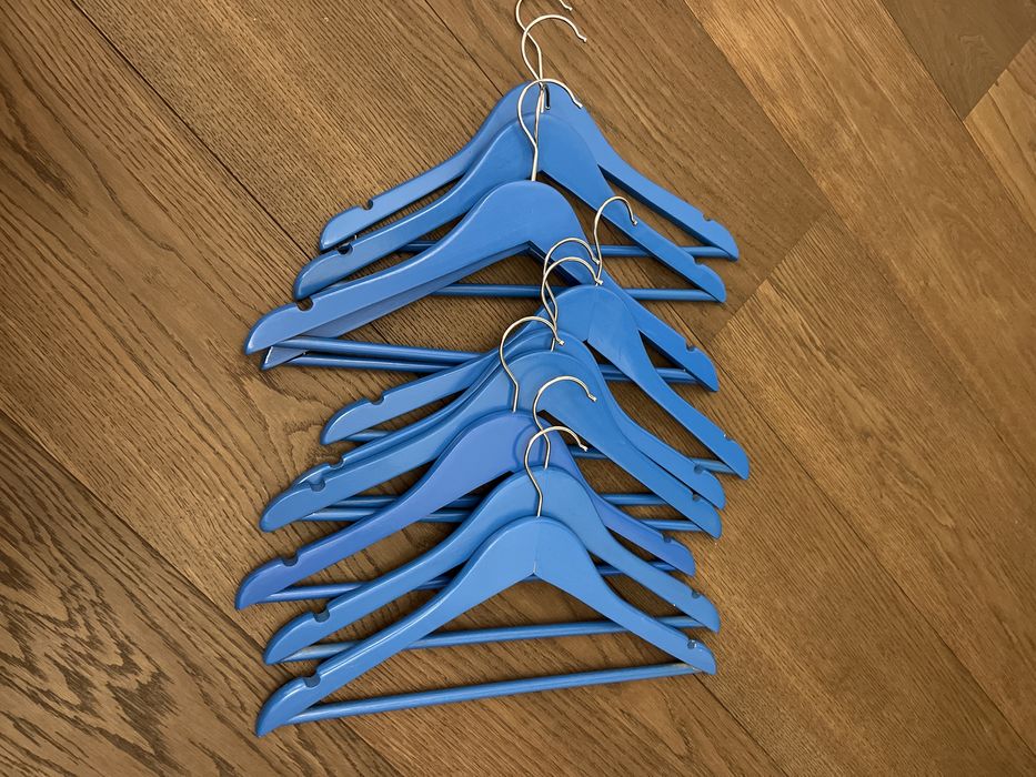 Набір дитячих тремпелей