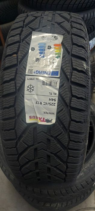 Opony 225.45.17 zimowe