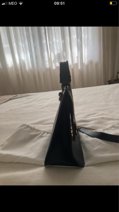 Bolsa Furla, azul escuro, usada.