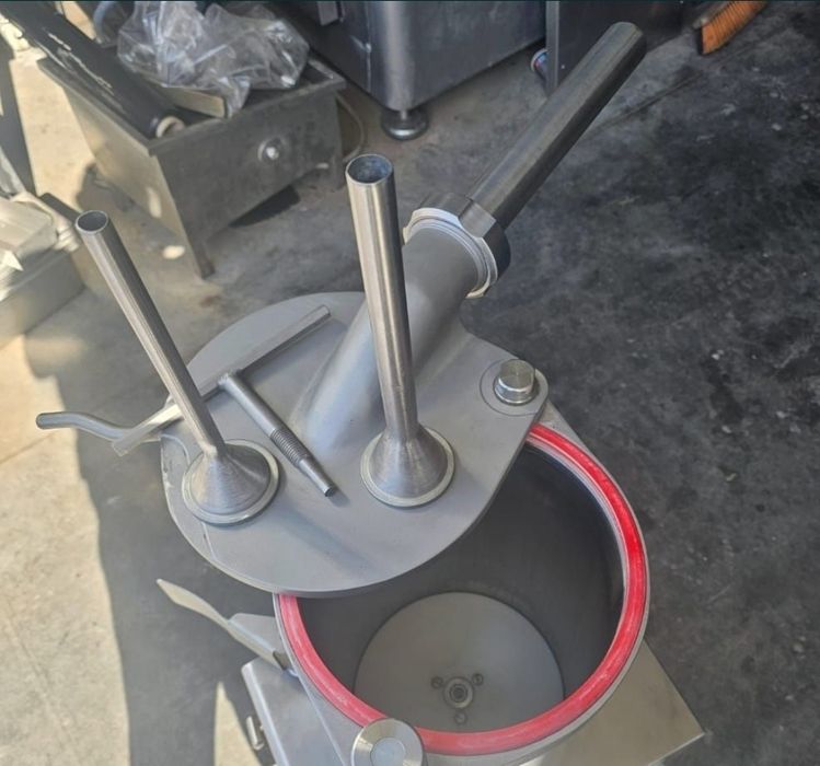 Nadziewarka tłokowa Dadaux