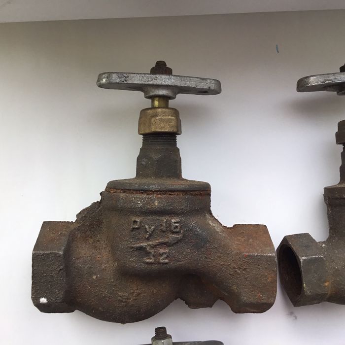 Вентиль кран Ру 16 — 32  / 25