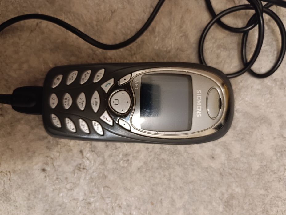 Мобильные телефоны