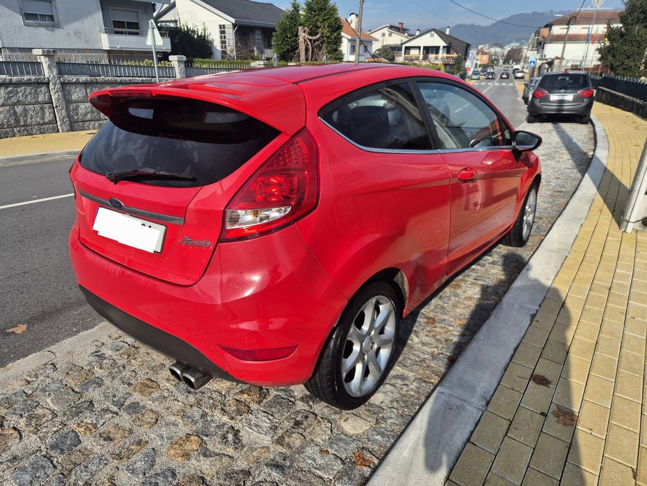 Ford fiesta 1.2i sport