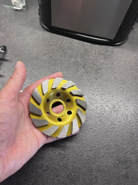 Алмазний диск для шліфування мармуру, бетону, камʼяної кладки 100 мм