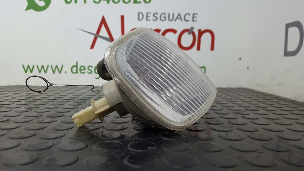 FAROLIM FRENTE DIREITO SEAT AROSA (6H1) STAR