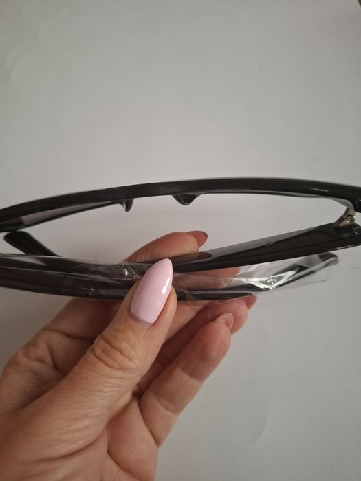 Okulary przeciwsłoneczne.