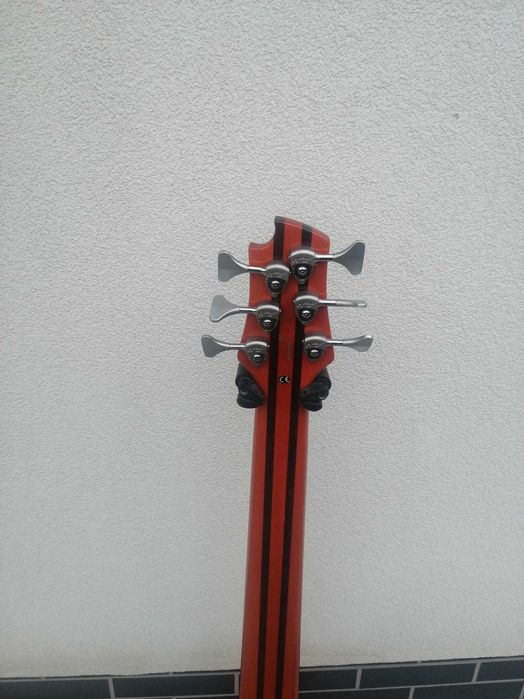 Cort A6. Gitara basowa sześciostrunowa.