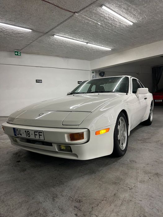 Porsche 944 2.5 8V