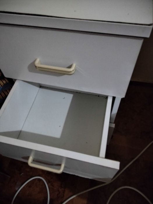 Criado mudo multiuso