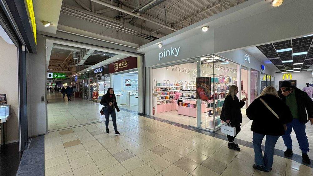 Оренда ТЦ Арсен м. Івано-Франківськ вул. Миколайчука 2 (33 м.кв.)