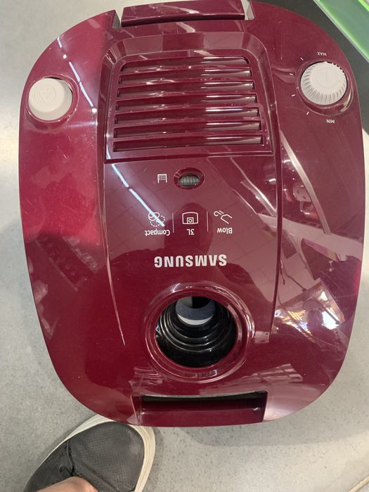 Продам пилосос Samsung стан нового!!