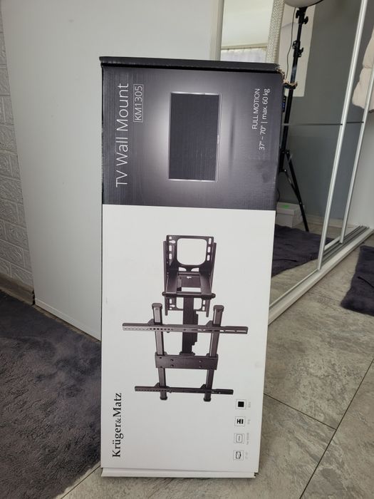 Wieszak na telewizor