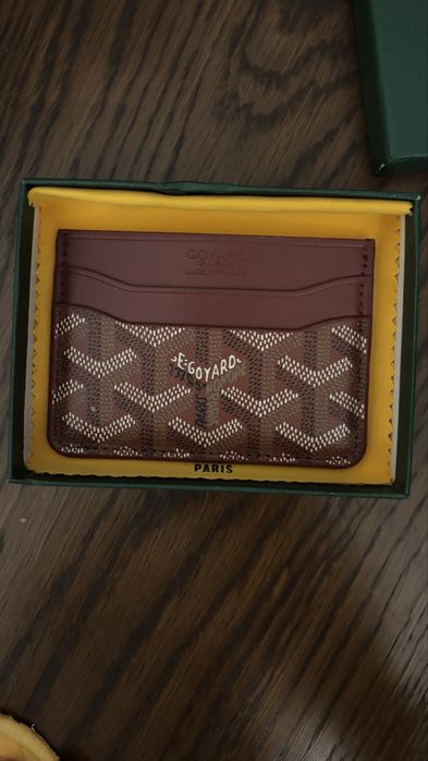 Carteira goyard- cor: bordo