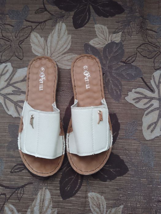 Женская удобная обувь