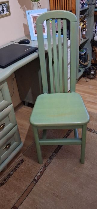 Krzesło z poduszką