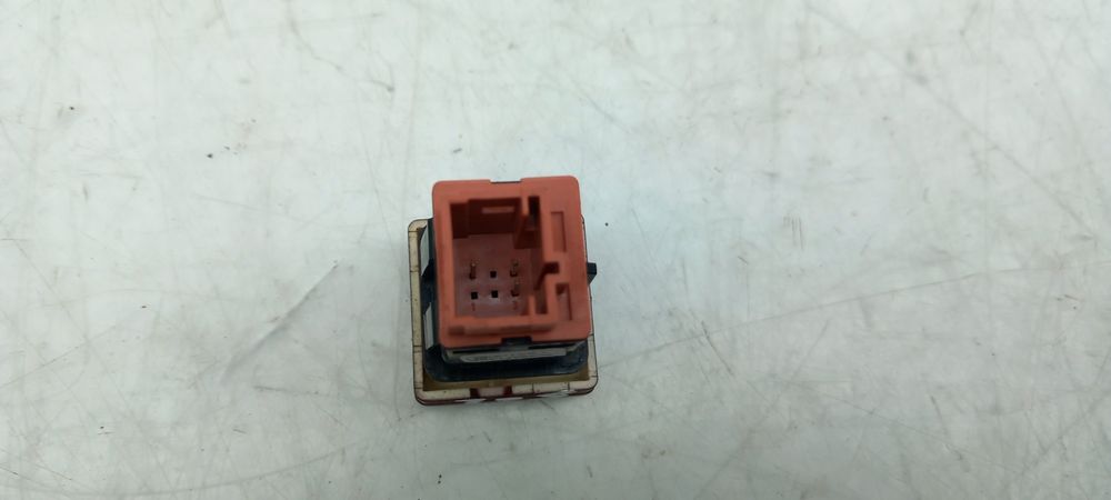 Botão / interruptor 4 piscas CITROËN Berlingo (B9)