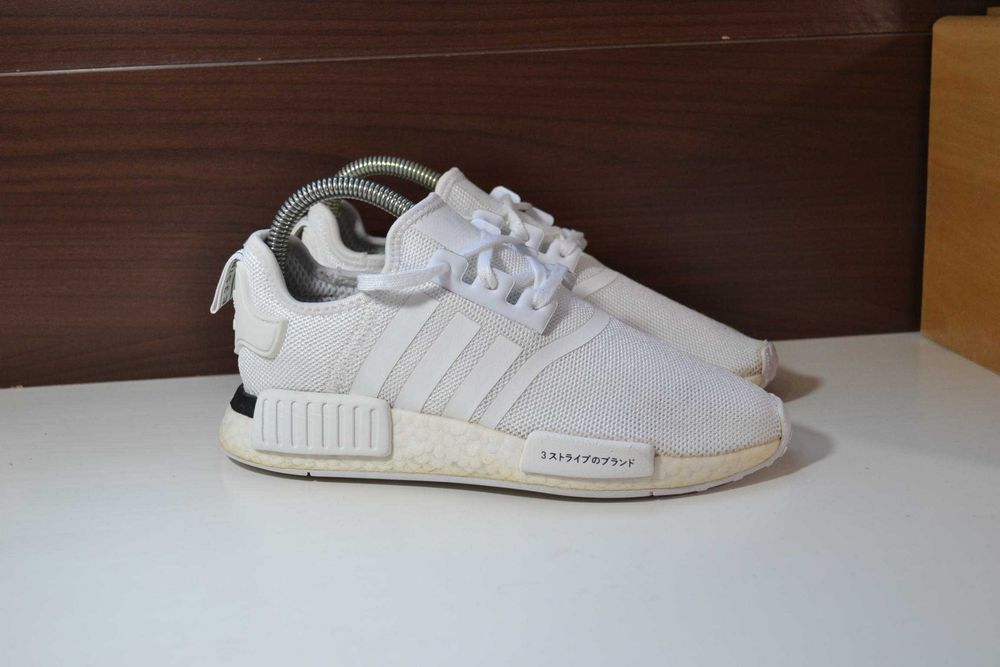 adidas nmd_r1 кроссовки 37р оригинал