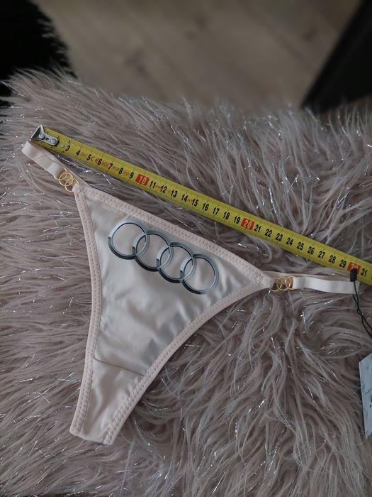 Nowe Damskie majtki stringi z logo audi rozmiar S