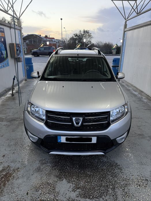 Dacia Sandero stepway 1.5dci Nacional (poucos KM)
