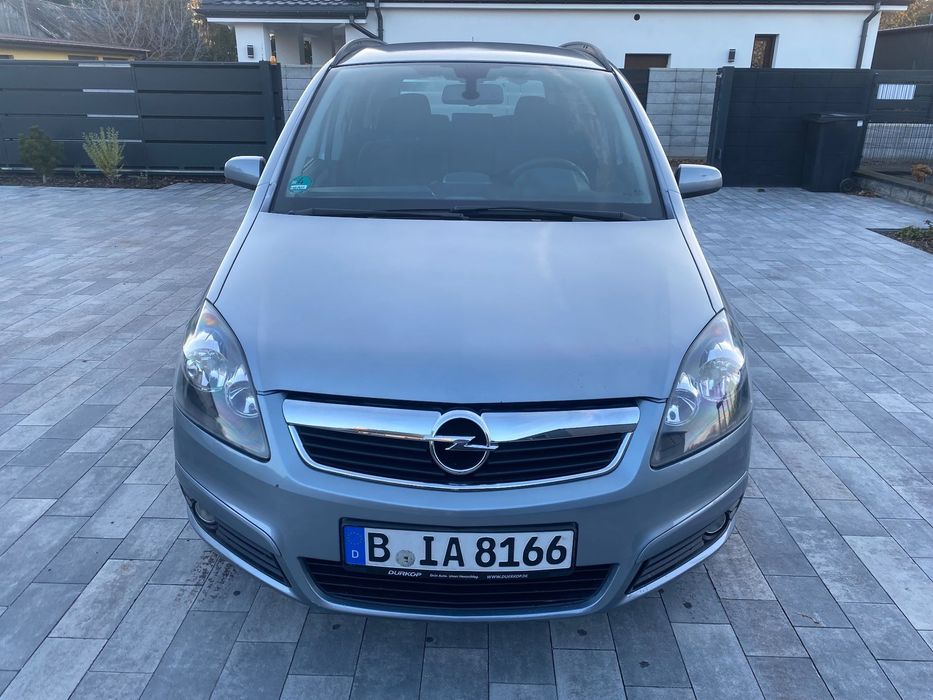 Opel Zafira 1.8Benzyna Klima Opłacona