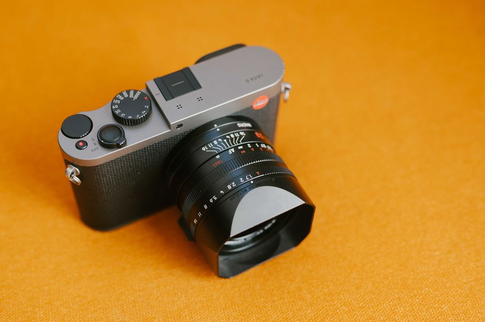 Leica Q Typ 116 edição Titanium Gray