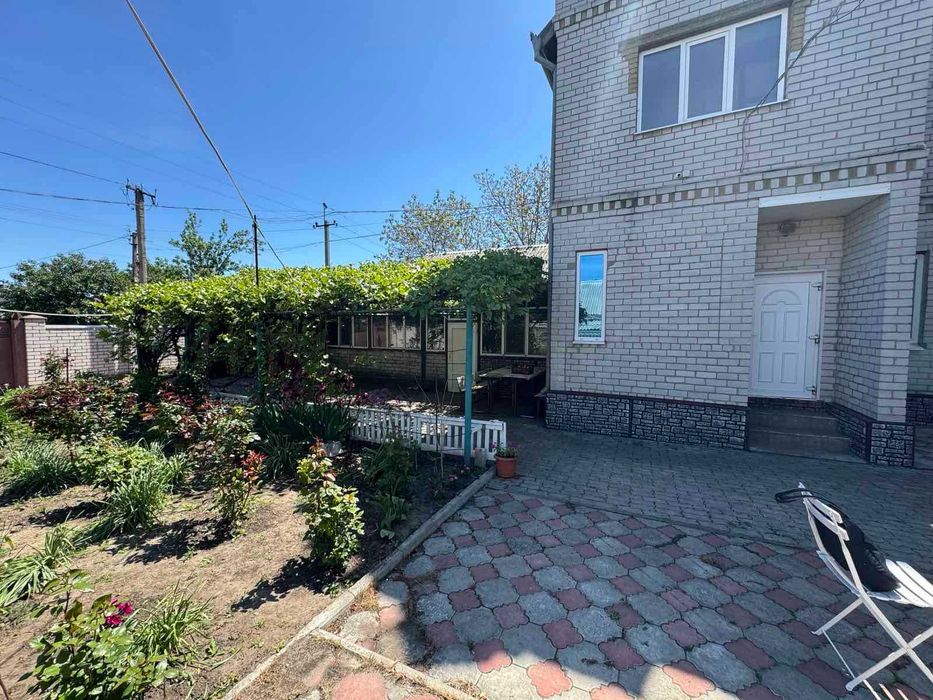 Продам 2х этажный дом в Подгороднем