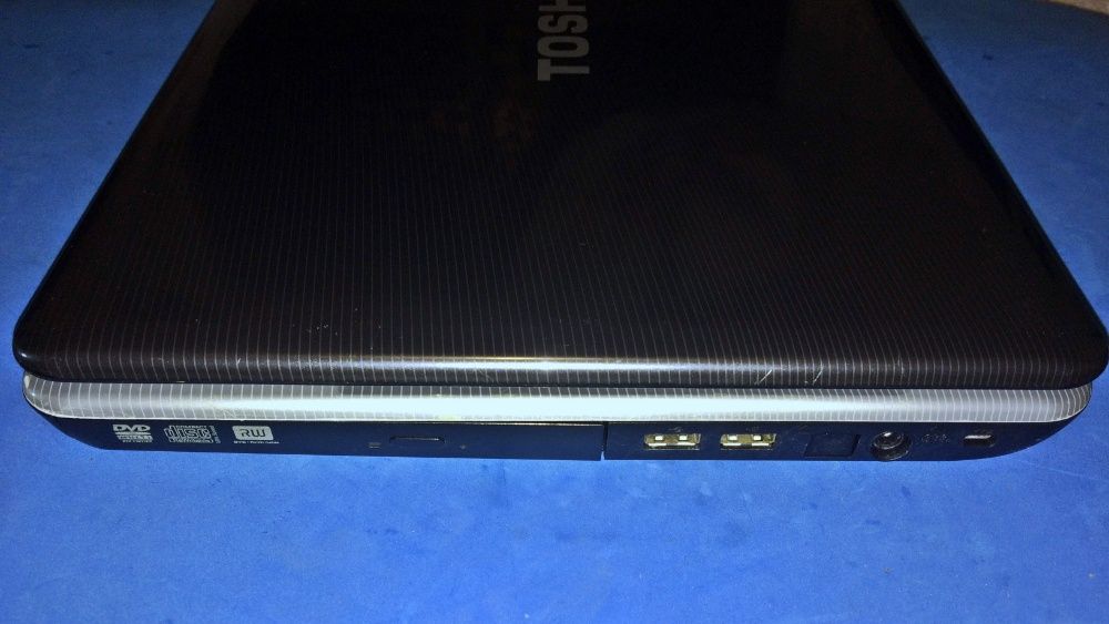 Peças/Avaria -Toshiba Satellite L500-13W, 15.6", C2D P8400, HD457064740191924481124