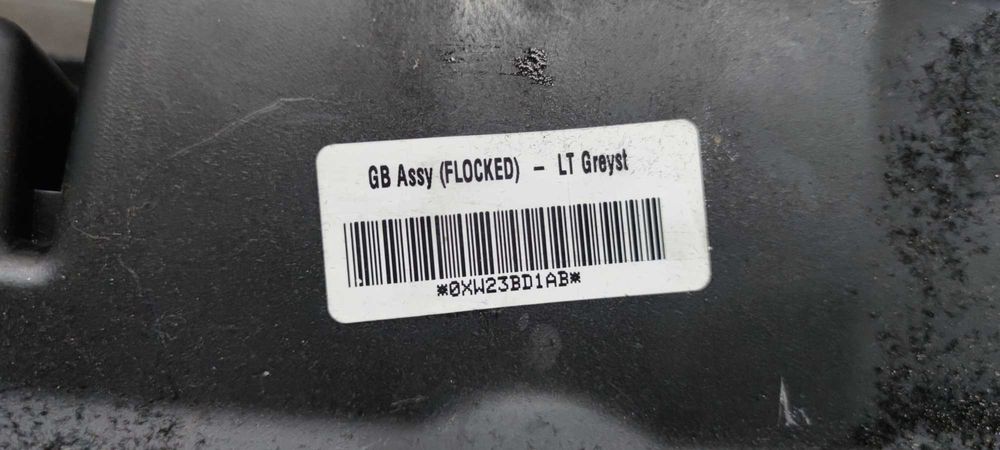 Chrysler 300C Schowek Pasażera