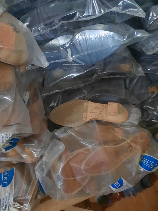 Lote de solas homem e senhora