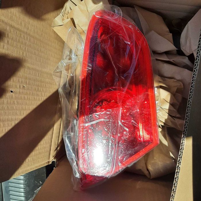 Farol traseiro esquerdo seat leon NOVO