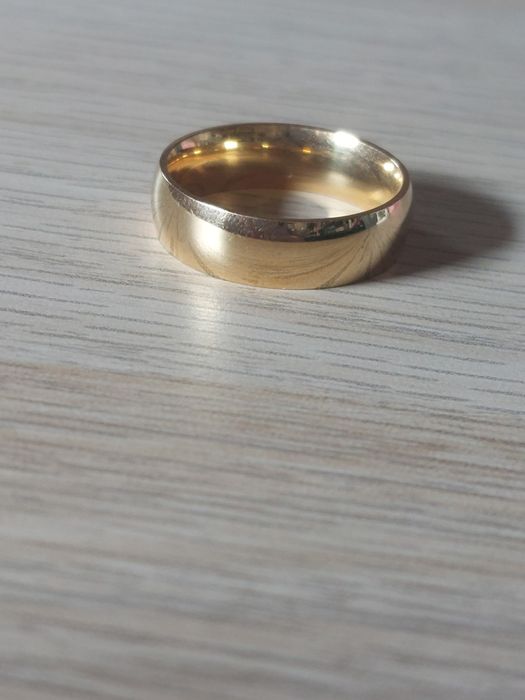 Nowa obrączka ślubna 18,5